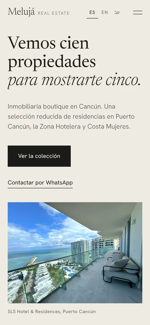 La misma portada en un teléfono: el titular, el botón Ver la colección y la foto del balcón.